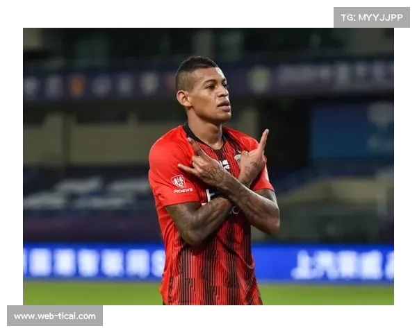 海港三外援合同同时到期，古斯塔沃离队迹象明显